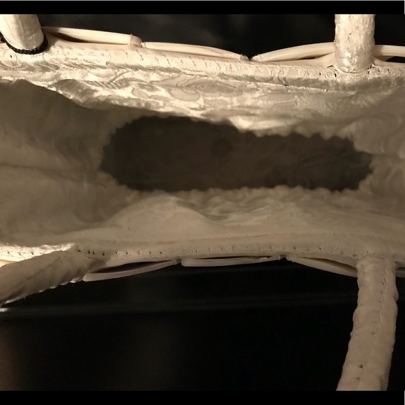 Large Mother of pearl handbag - Picture 4 of 8